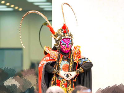Chinese face-changing performer